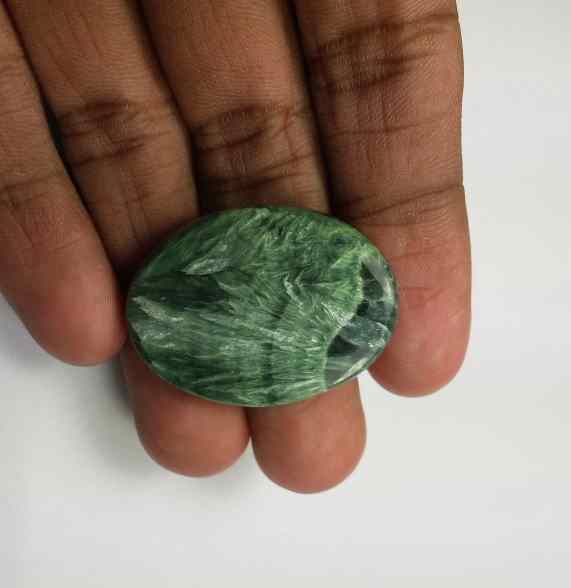 35.4 Carats Seraphinite 33.36 x 24.51 x 5.25 mm
