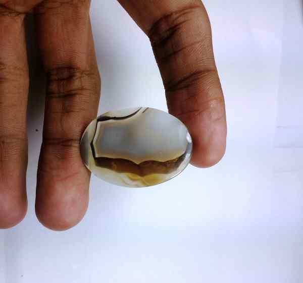 26.3 Carats Montana Agate 33.22 x 23.65 x 4.81 mm