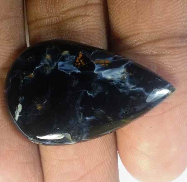 17.85 Carats Pietersite 30.48 x 19.22 x 4.40 mm