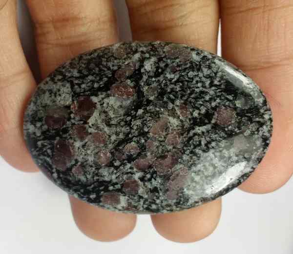 65.5 Carats Ruby Foll 43.98 x 31.13 x 5.37 mm
