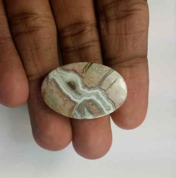 17.55 Carats Laguna Lace Agate 29.48 x 19.85 x 3.83 mm