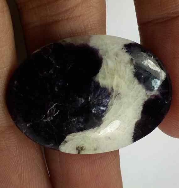 25.55 Carats Lapidolite  30.49 x 21.80 x 5.00 mm