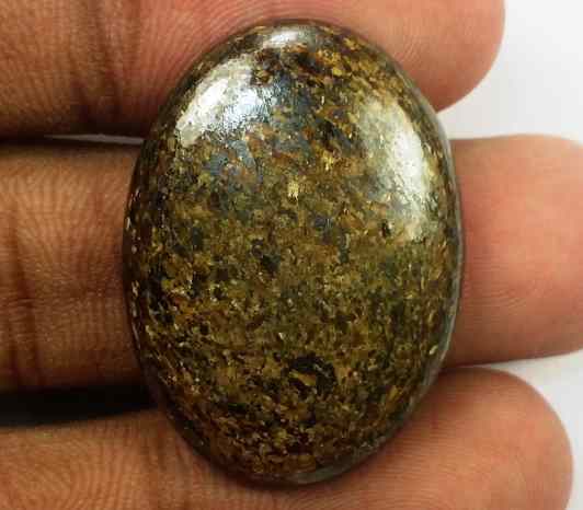 34.09 Carats Bronzite 29.16 x 21.25 x 5.24 mm