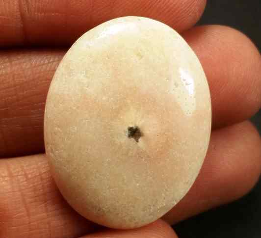 27.54 Carats Solar Eye 26.66 x 21.09 x 6.30 mm