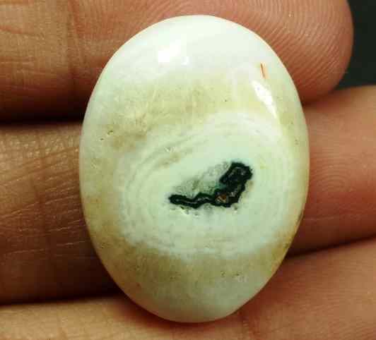 22.9 Carats Solar Eye 23.64 x 18.12 x 7.14 mm