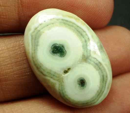 17.78 Carats Solar Eye 24.21 x 16.27 x 6.08 mm