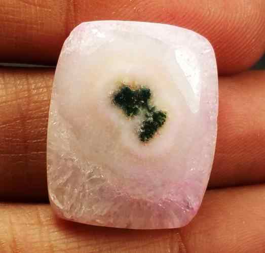 25.37 Carats Solar Eye 21.68 x 13.00 x 6.85 mm