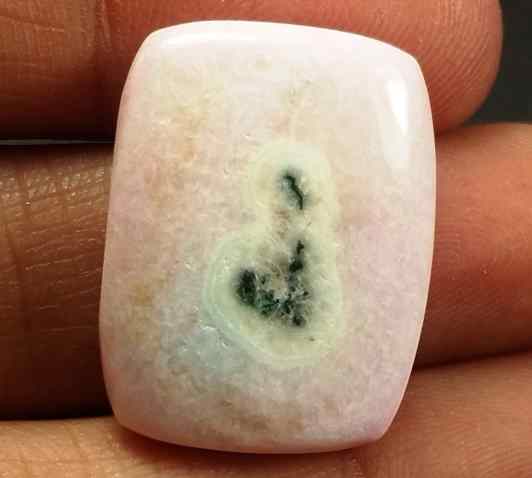 20.23 Carats Solar Eye 22.86 x 17.46 x 5.52 mm
