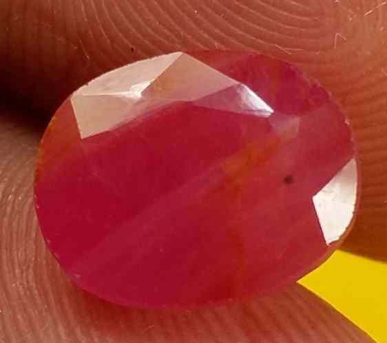 4.29 Carats Burma Ruby 9.98 x 8.11 x 5.15 mm