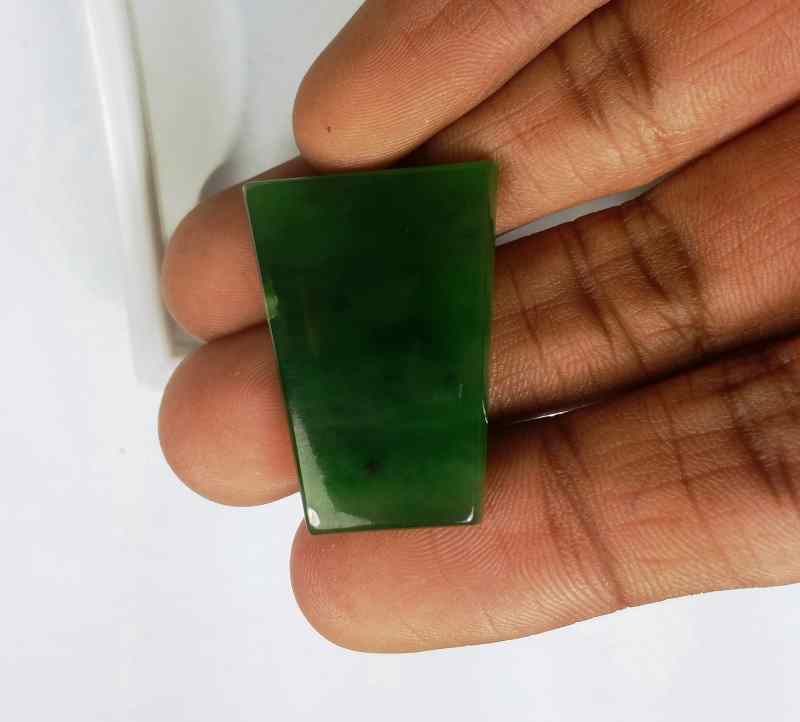 28.05 Carats Nephrite Jade 29.59 x 22.08 x 3.74 mm