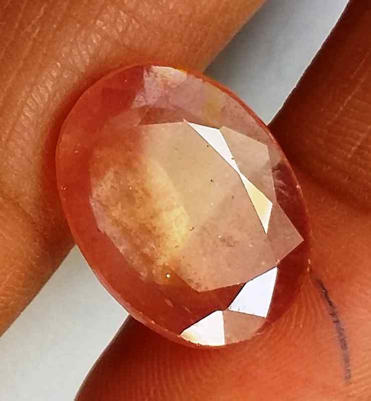10.45 Carats Padparadscha Sapphire 16.12 x 12.26 x 4.21 mm