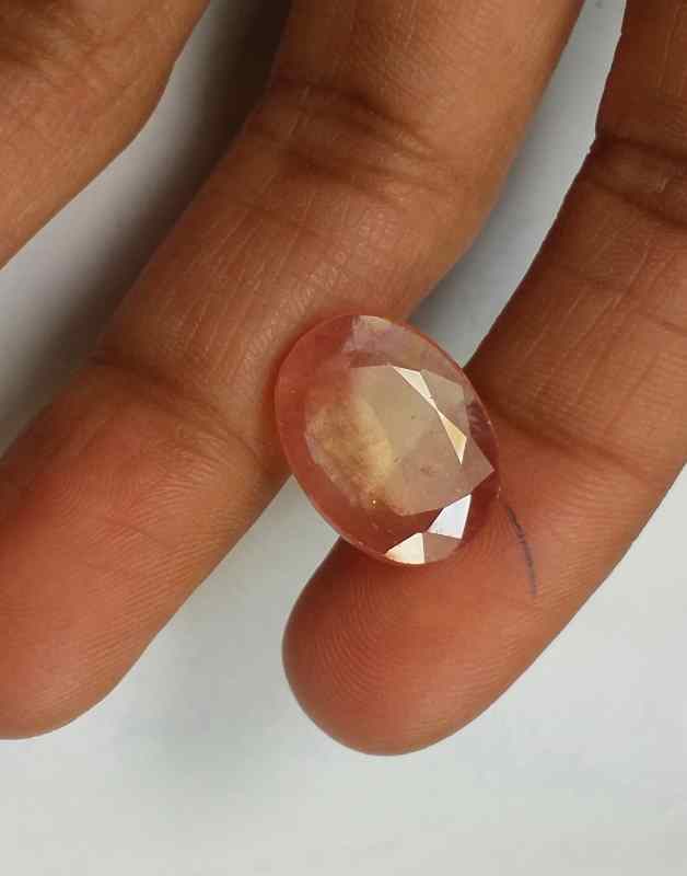 10.45 Carats Padparadscha Sapphire 16.12 x 12.26 x 4.21 mm