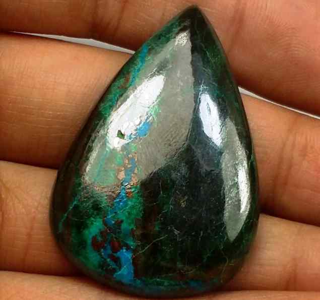 72.22 Carats Chrysocolla 38.87 x 26.72 x 6.33 mm