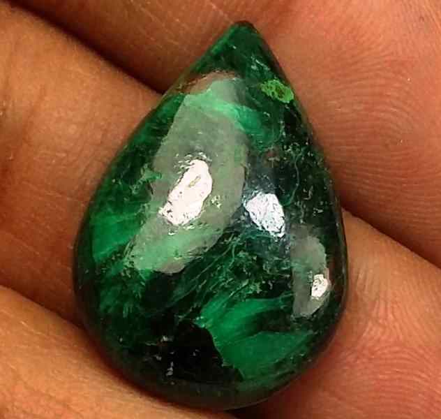 17.58 Carats Chrysocolla 21.62 x 15.25 x 5.19 mm