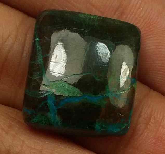 24.28 Carats Chrysocolla 18.57 x 16.66 x 5.46 mm
