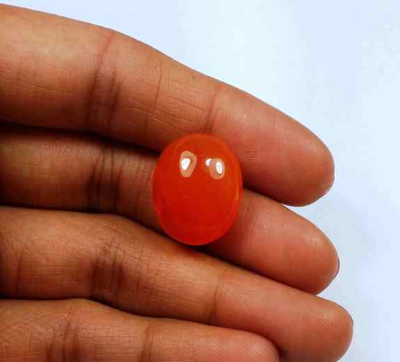 18.75 Carat Carnelian 18.14 x 14.60 x 9.66 mm