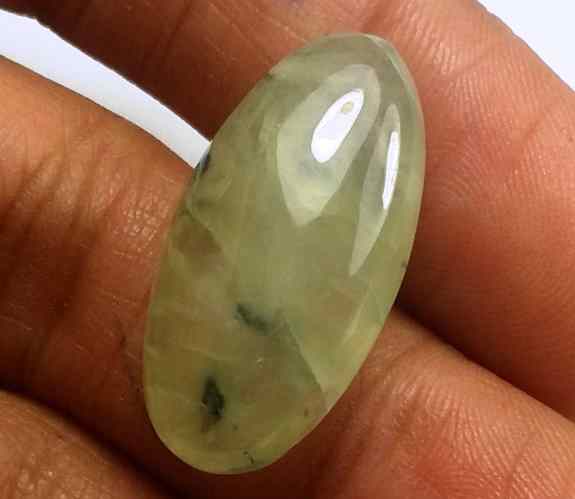 17.33 Carat Green Russian Federation Prehnite 24.36 x 12.02 x 6.04 mm