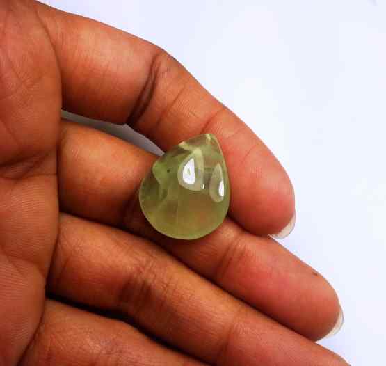 17.23 Carat Green Russian Federation Prehnite 20.97 x 17.34 x 6.08 mm