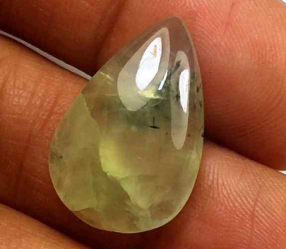10.16 Carat Green Russian Federation Prehnite 19.66 x 12.80 x 5.08 mm