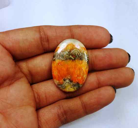 25.74 Carat Yellow-Orange India Bumble Bee 32.79 x 22.61 x 4.09 mm
