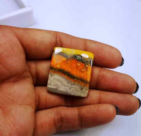 32.5 Carat Yellow-Orange India Bumble Bee 28.60 x 25.02 x 4.31 mm