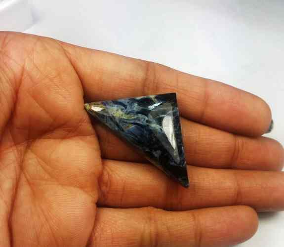 21.97 Carat Blue Africa Pietersite 39.36 x 21.58 x 5.22 mm