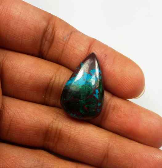 19.28 Carats Chrysocolla 23.66 x 15.24 x 5.62 mm