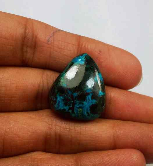 27.32 Carats Chrysocolla 22.25 x 18.87 x 6.98 mm