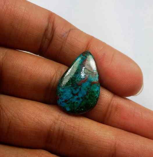 9.42 Carats Chrysocolla 23.31 x 15.06 x 3.29 mm