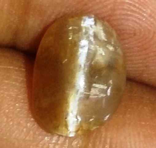 2.24 Carat Yellowish Brown  Kanak Khet Chrysoberyl Cat's Eye 10.49 x 7.36 x 5.28 mm