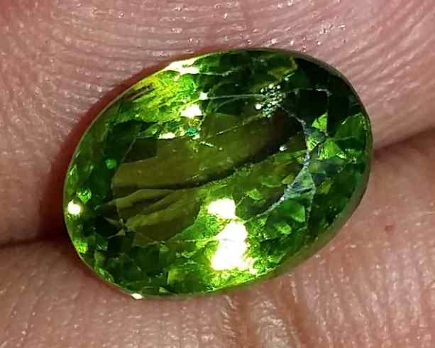 5 Carat Green Peridot 10.95x7.90x6.90mm