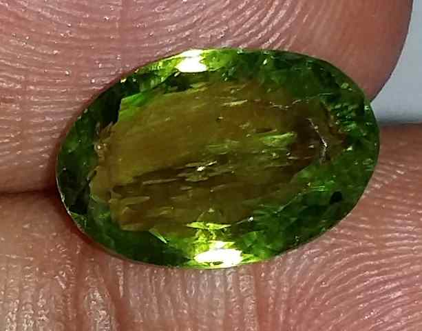 4.63 Carat Green Peridot 12.95x8.68x5.05mm