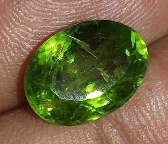 5.83 Carat Green Peridot 12.10x8.85x6.98mm