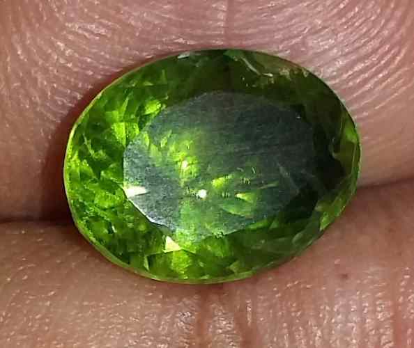 5.72 Carats Green Peridot 11.60x9.22x7.72mm