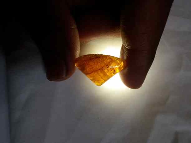 24.76 Carats Tourmaline 25.40x16.50x8.85mm