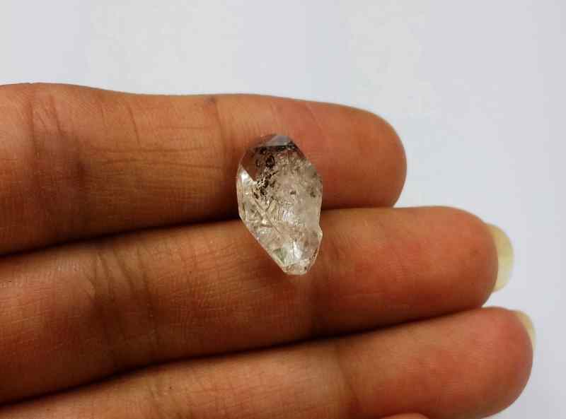 6.85 Carats Herkimer Diamond 16.54 X 8.70 X 7.25 mm