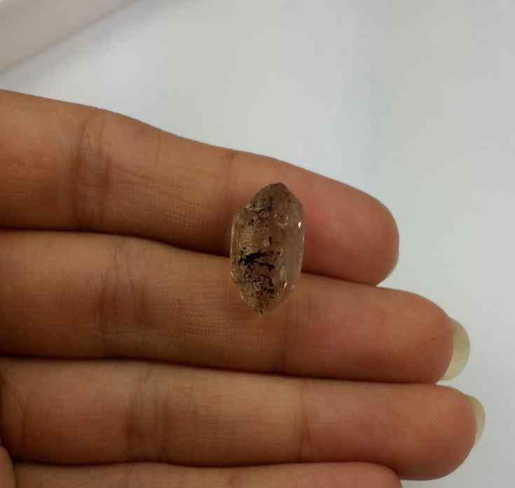 6.55 Carats Herkimer Diamond 16.96 X 18.88 X 7.06 mm