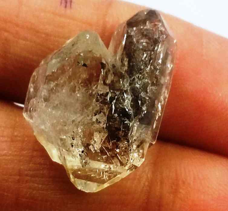 12.92 Carats Herkimer Diamond 20.95 X 14.85 X 6.54 mm