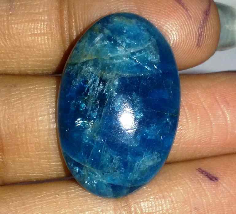 22.23 Carats Neon Apatite 26.01 X 17.15 X 5.47 mm