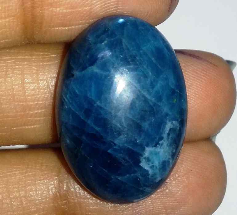 33.42 Carats Neon Apatite 24.40 X 17.12 X 8.46 mm