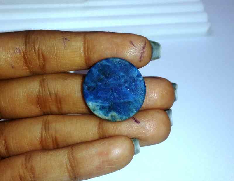 27.78 Carats Neon Apatite 21.95 X 21.65 X 5.68 mm