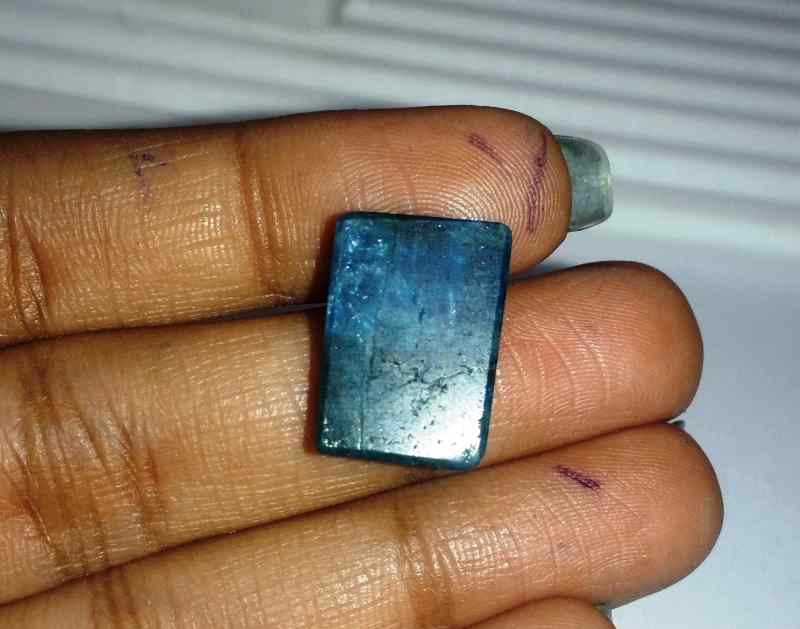 12.6 Carats Neon Apatite 16.57 X 11.77 X 5.36 mm