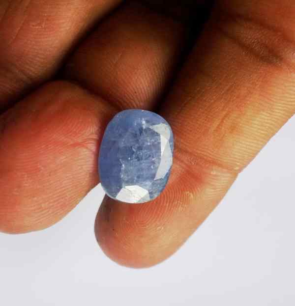 8.87 Carats Ceylon Blue Sapphire 14.70 x 11.63 x 4.95 mm