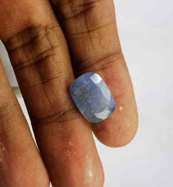9.29 Carats Ceylon Blue Sapphire 14.39 x 9.77 x 7.14 mm