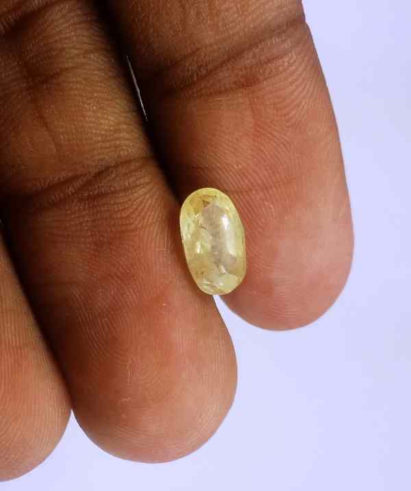 1.99 Carats Ceylon Yellow Sapphire 9.15 x 5.63 x 4.29 mm