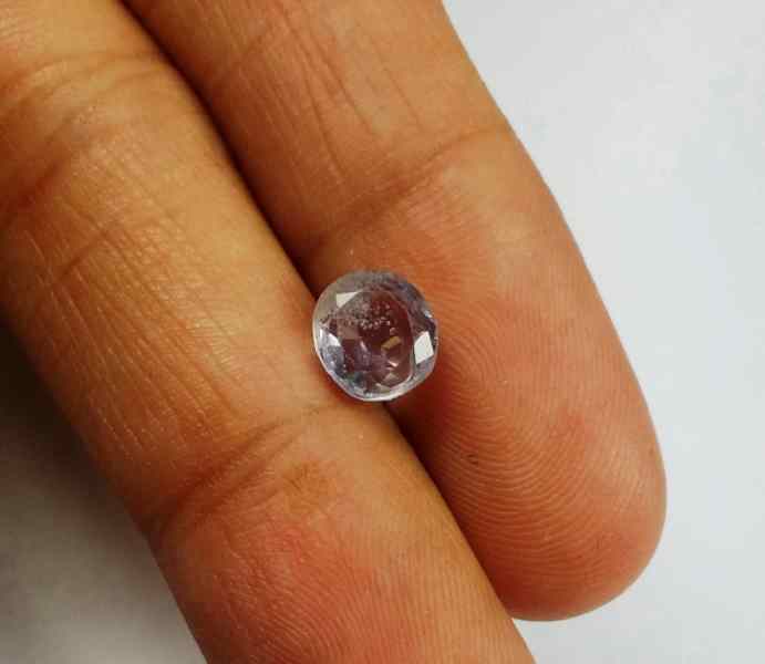 1.56 Carats Ceylon Blue Sapphire 6.76 x 6.15 x 3.42 mm