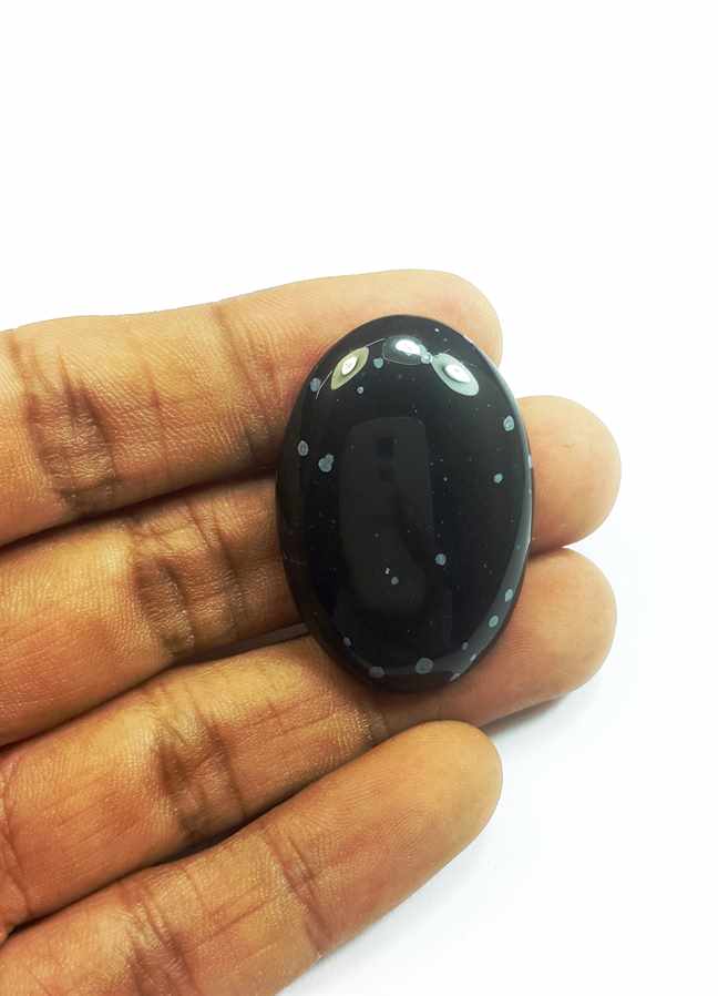 38.89 Carats Snow Obsidian 35.92 x 24.66 x 6.32 mm