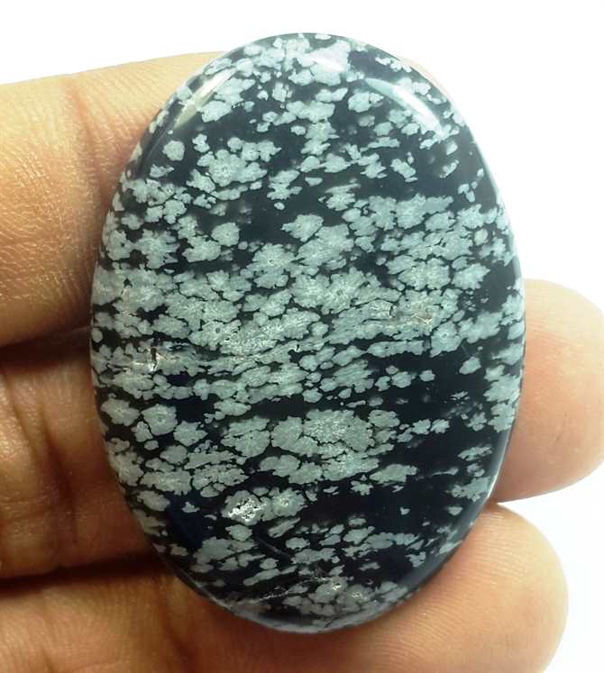 42.10 Carats Snow Obsidian 37.75 x 26.56 x 5.58 mm