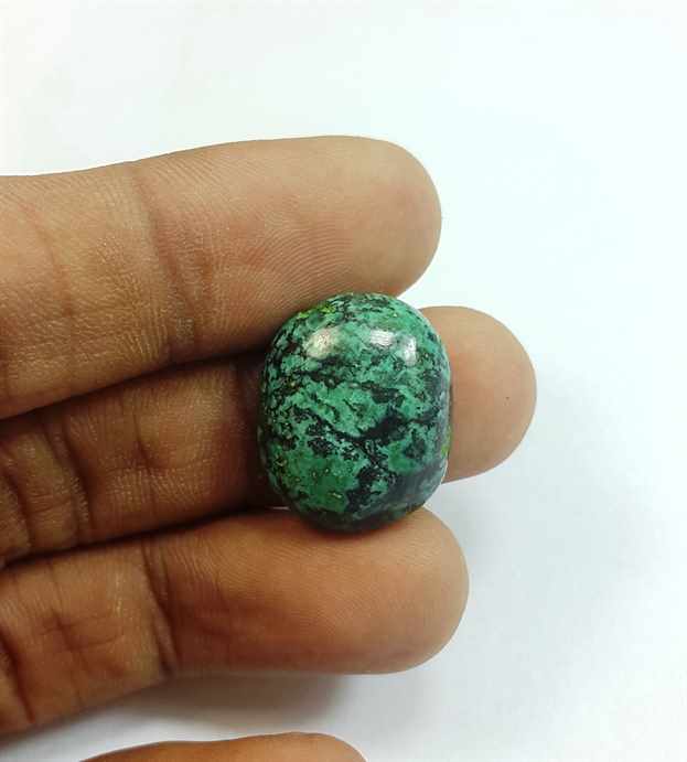 13.68 Carats Turquoise 19.45 x 15.90 x 6.24 mm
