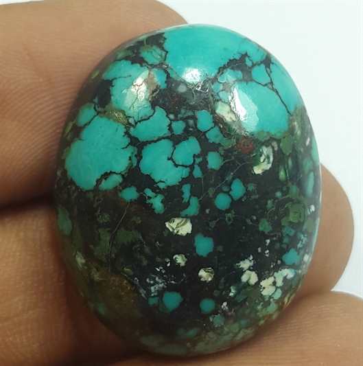 26.65 Carats Turquoise 26.95 x 21.94 x 7.73 mm